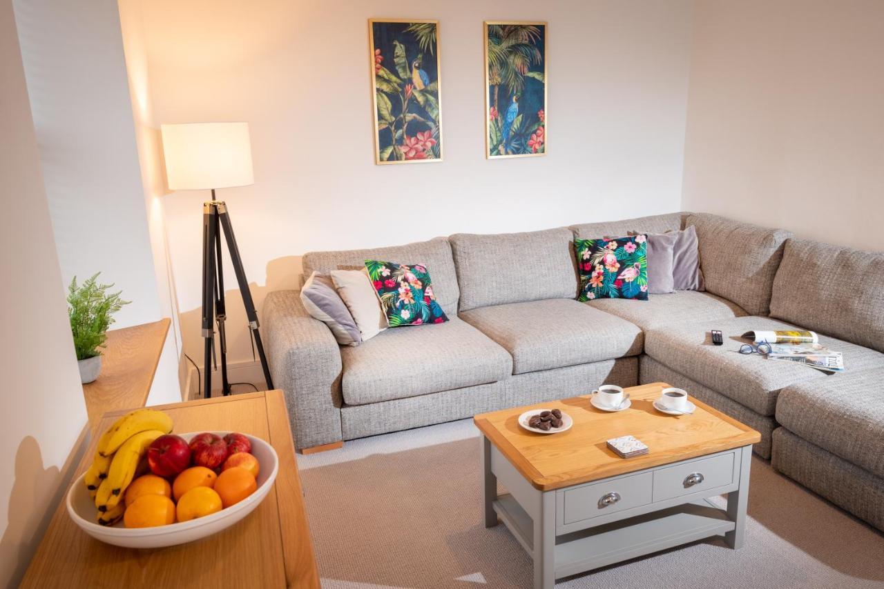 Lola'S Loft With Lake Views - Central Bowness - Pet Friendly Buitenkant foto