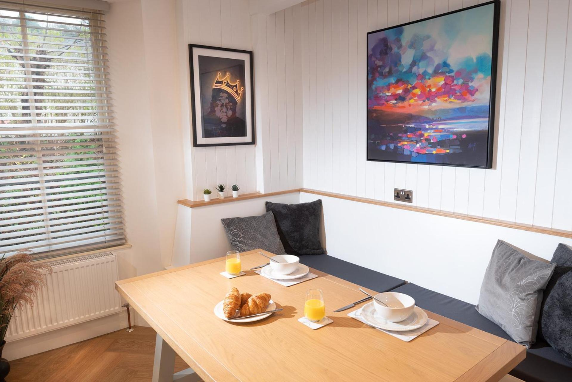 Lola'S Loft With Lake Views - Central Bowness - Pet Friendly Buitenkant foto