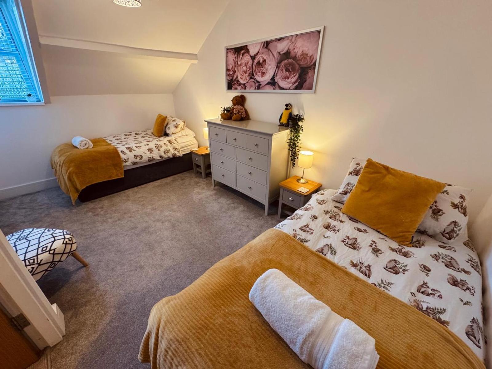 Lola'S Loft With Lake Views - Central Bowness - Pet Friendly Buitenkant foto